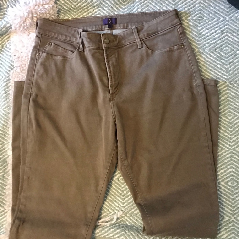 NYDJ Size 14 Khaki Legging